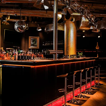 Courtyard By Marriott Berlin 4* 泰尔托