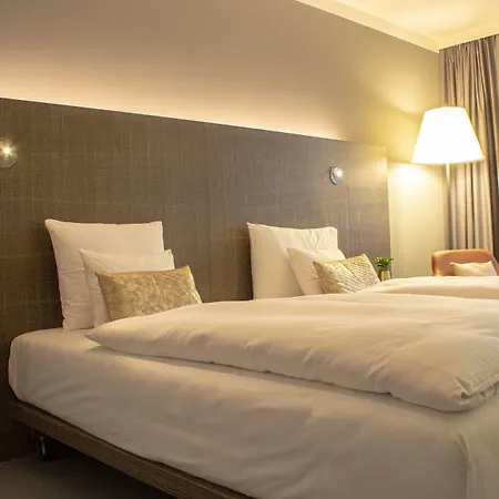 Hotel Courtyard By Marriott Berlin Teltow