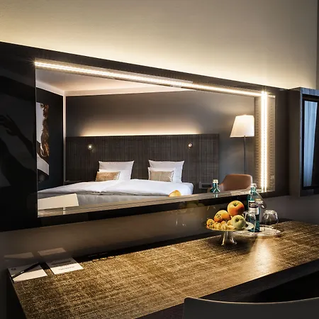 Courtyard By Marriott Berlin 4*