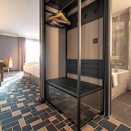 Hotel Courtyard By Marriott Berlin 4*