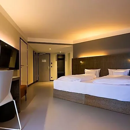 Courtyard By Marriott Berlin Hotel Teltow
