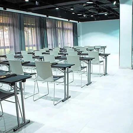 Courtyard By Marriott Berlin