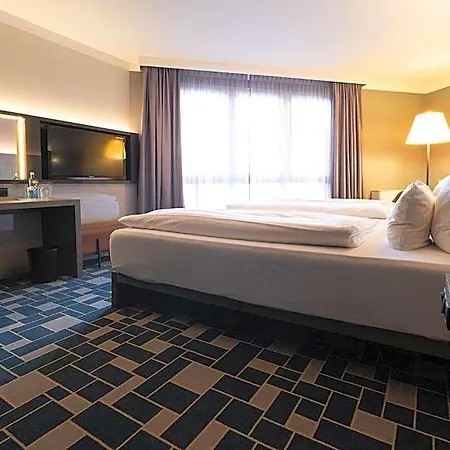 Courtyard By Marriott Berlin Hotel