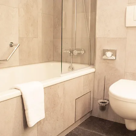 Courtyard By Marriott Berlin 4*