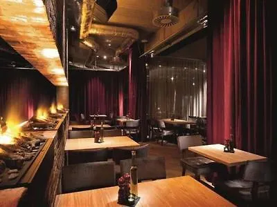 Courtyard By Marriott Berlin 4* 泰尔托