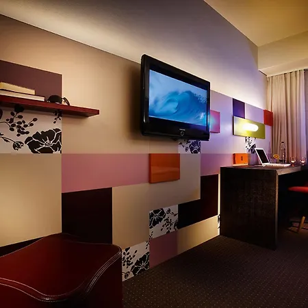 Courtyard By Marriott Berlin 4*