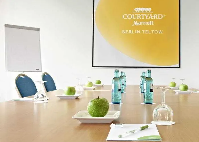 Hotel Courtyard By Marriott Berlin Teltow