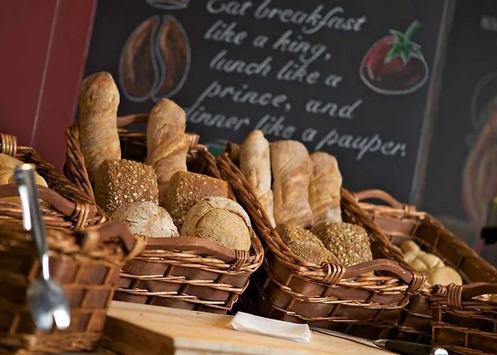 Courtyard By Marriott Berlin 4*